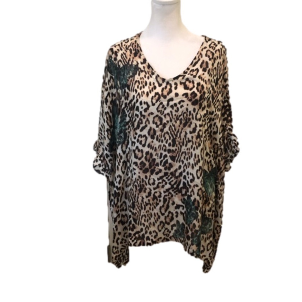 Chico’s Size S/M pull over top. Animal print with butterflies. Flutter sleeves